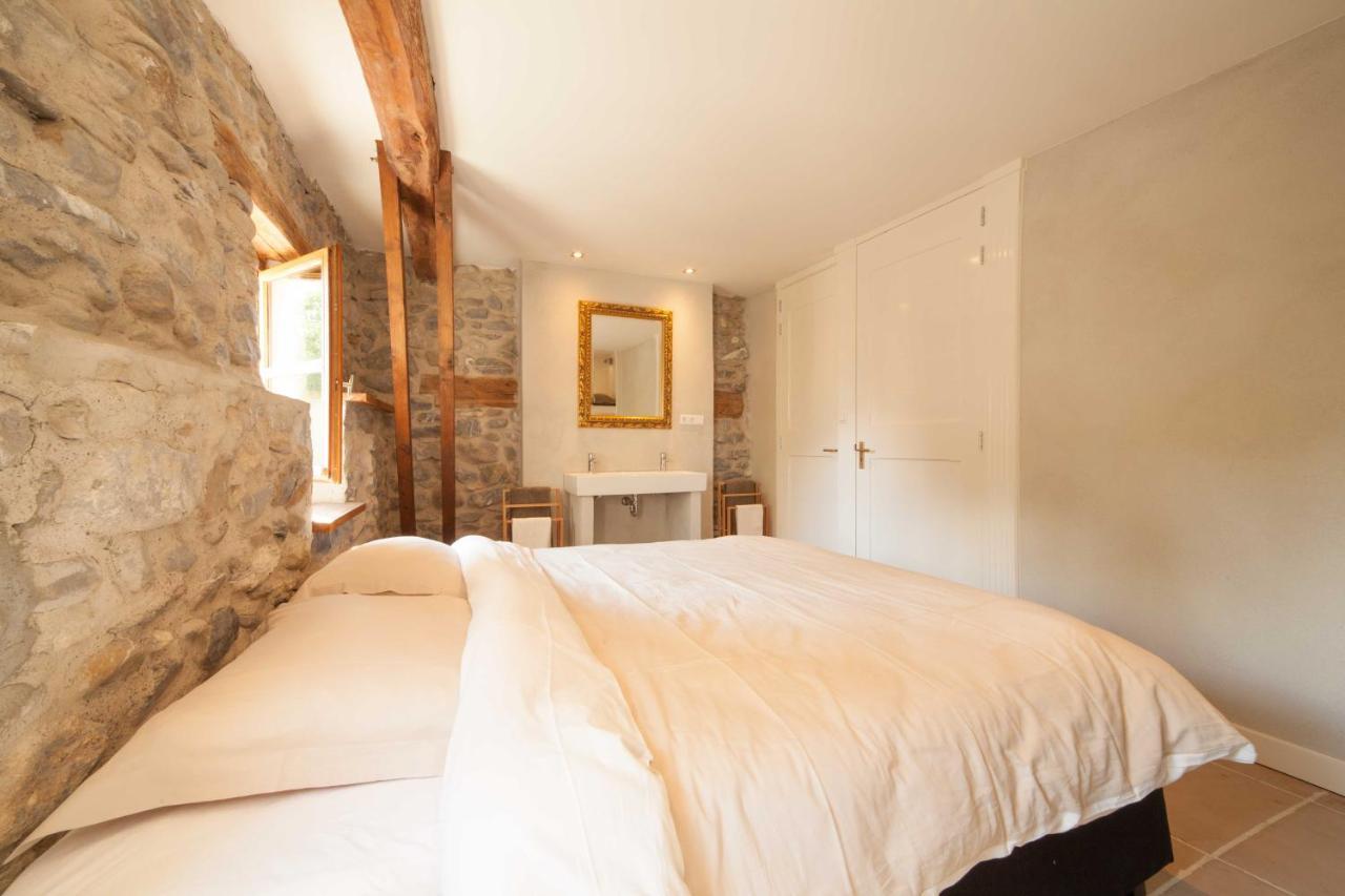 Maison Cimarron Bed and Breakfast Chateauroux-les-Alpes Buitenkant foto